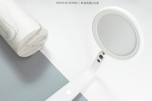 有道智能学习灯 顶级护眼与AI智慧，让专注力成为孩子成长的灯塔